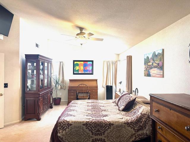 2090 Iroula Way, Tracy CA: https://media.crmls.org/mediaz/42c7ead1-a489-460c-aa46-eb0c39ad67b6.jpg