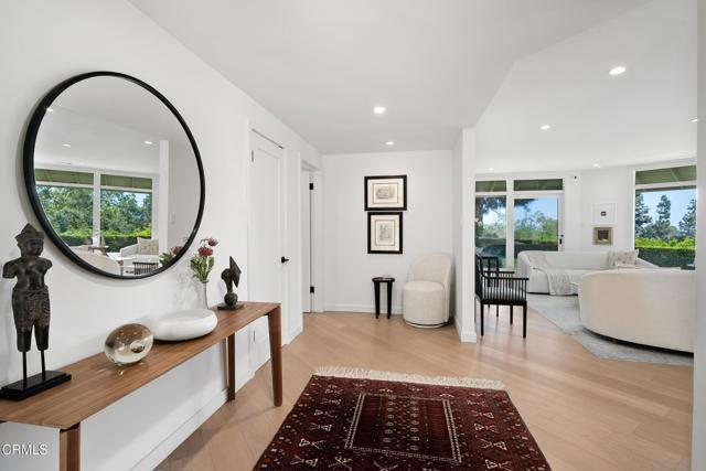 Detail Gallery Image 13 of 47 For 1700 Devon Rd, Pasadena,  CA 91103 - 3 Beds | 3 Baths