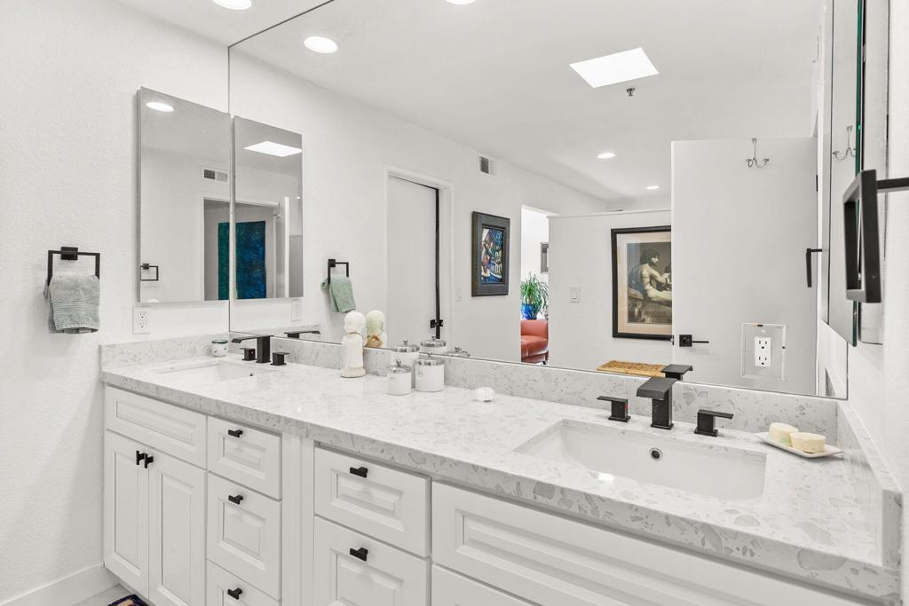 MLS #219138157PS image #29