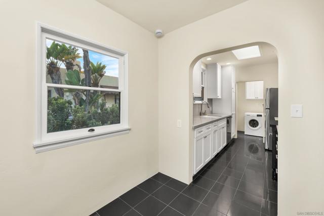 1430 Golden Gate Drive, San Diego CA: https://media.crmls.org/mediaz/42cc14b7-7aed-4d3f-9215-e85476af1e94.jpg