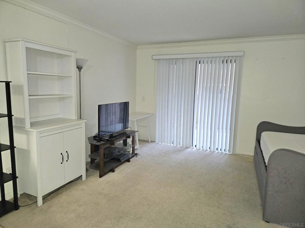12067 Alta Carmel Ct - photo 3