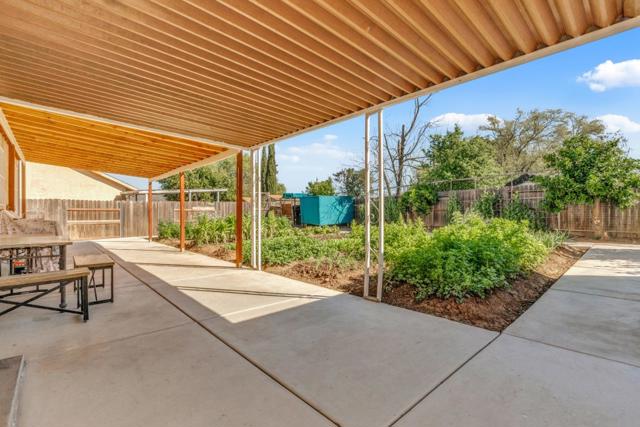 Image 22 of 36 For 6245 Pantano Drive