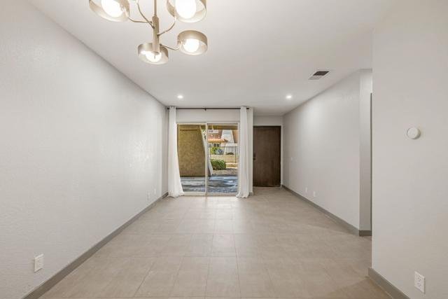 2857 N Los Felices Road #115, Palm Springs, CA 92262