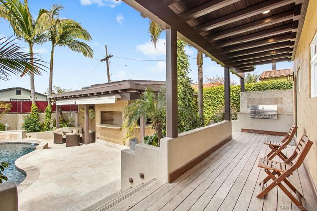 1728 W Lewis St, San Diego CA: https://media.crmls.org/mediaz/42ceee07-86a4-48a7-9dc7-2015fd4c2acc.jpg