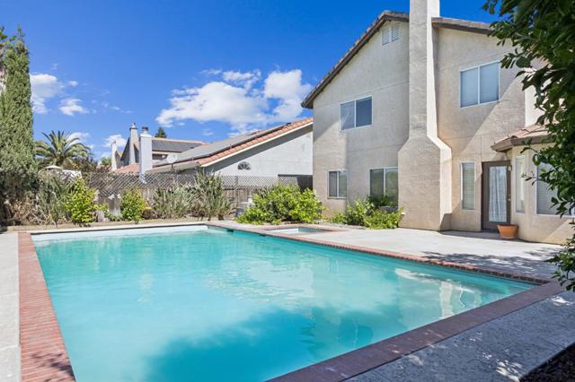 859 Sandra Street, Los Banos CA: https://media.crmls.org/mediaz/42cf01e7-d0bc-450b-9e2e-5351d4071732.jpg