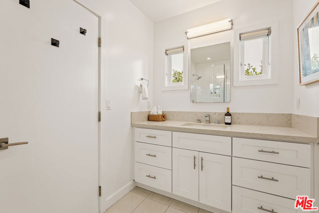 247 Windward Avenue photo 12