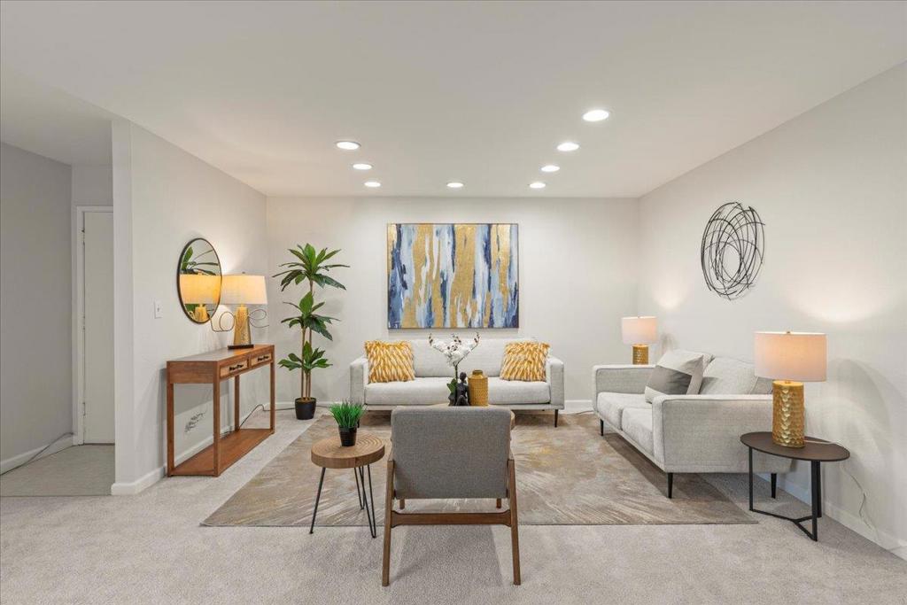 9085 Alcosta Boulevard #377