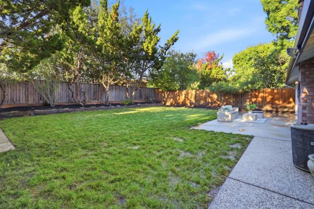 1101 Dwyer Avenue, San Jose CA: https://media.crmls.org/mediaz/42d1bcec-39f1-408d-876d-1ccf1fd53579.jpg