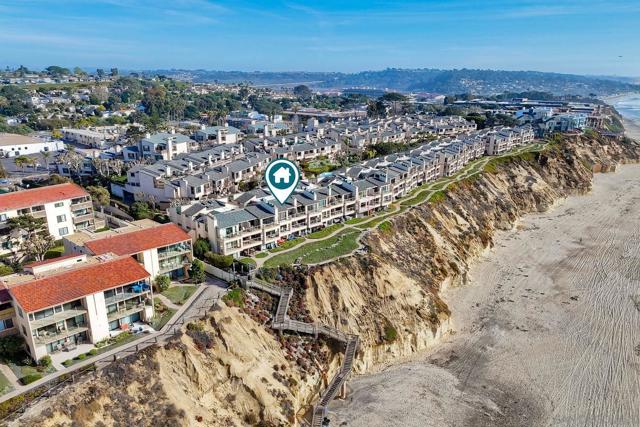 515 S Sierra Ave, Solana Beach CA: https://media.crmls.org/mediaz/42d1e7d6-161d-4994-98d0-33ae6ca30420.jpg