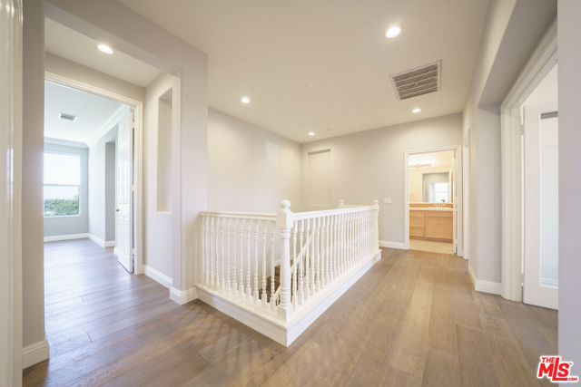 629 Milford Street, Los Angeles CA: https://media.crmls.org/mediaz/42d30da7-1e14-4968-b341-afb49f7fd16a.jpg