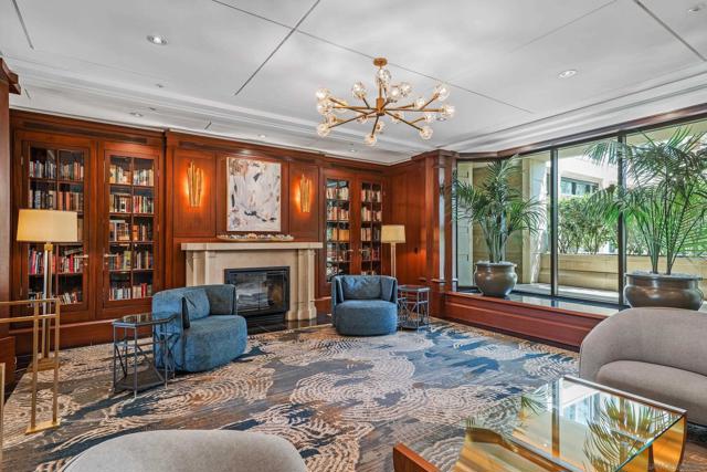 500 W Harbor, San Diego CA: https://media.crmls.org/mediaz/42d3101c-9f02-48bc-adba-33dfd8cec306.jpg