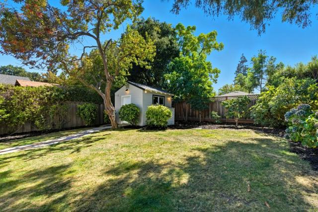 1463 Greenwood Avenue, San Carlos CA: https://media.crmls.org/mediaz/42d33d78-6386-4b68-aad4-26bd4841c694.jpg