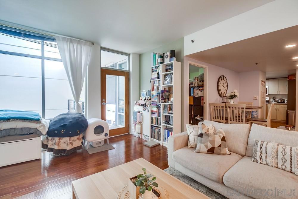 MLS #250040945SD image #14