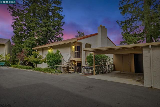 4021 Terra Granada Dr, Walnut Creek CA: https://media.crmls.org/mediaz/42d5aea6-8ca6-439a-aed6-aedd5cd84a31.jpg