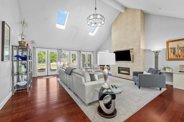 14830 Bartlett Court, San Martin CA: https://media.crmls.org/mediaz/42d658e5-207b-4bb0-be98-4435c65b1c8d.jpg