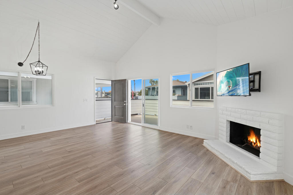 42d6b202 3cf4 439e 9c34 C8723b1b7e29