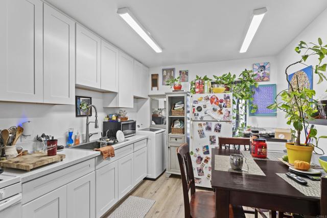 Detail Gallery Image 15 of 28 For 447 Grand Ave, Spring Valley,  CA 91977 - – Beds | – Baths