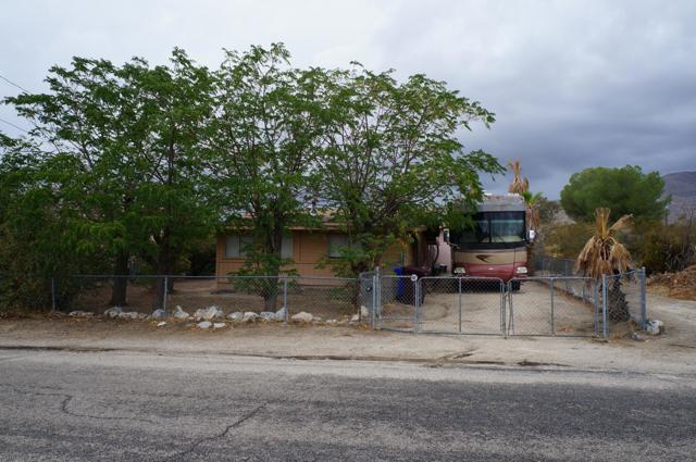 11022 West Drive, Morongo Valley CA: https://media.crmls.org/mediaz/42d7b38e-db74-4575-914a-63da68648641.jpg