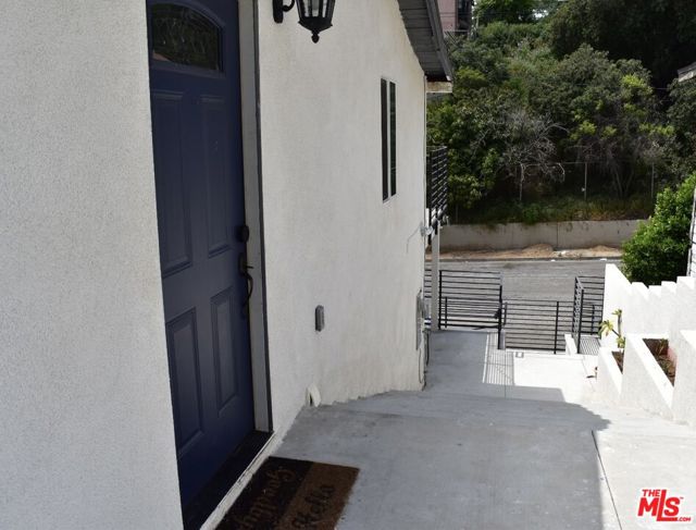 806 Record Avenue, Los Angeles, California 90063, ,Multi-Family,For Sale,Record,24399271