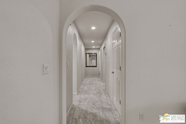 600 W Via Escuela, Palm Springs, CA 92262