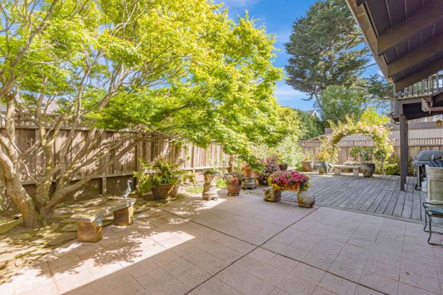 1025 Tamarind Street, Montara CA: https://media.crmls.org/mediaz/42da9496-03e6-4742-9267-5fc94de526b7.jpg