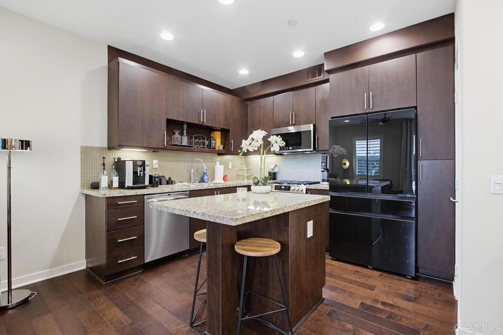 2115 Cosmo Way - photo 2