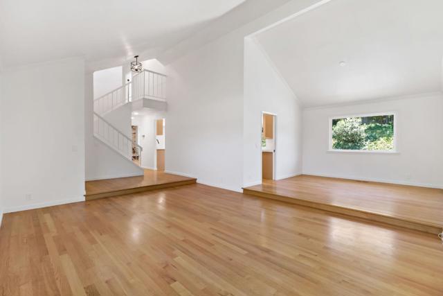 6561 Skyfarm Drive, San Jose CA: https://media.crmls.org/mediaz/42db3a09-ec6c-4e6c-ac4f-d0a21318bb39.jpg