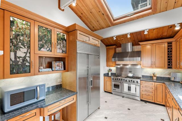 702 El Granada Boulevard, El Granada CA: https://media.crmls.org/mediaz/42db70dd-f82c-4102-9a8a-44995149832b.jpg