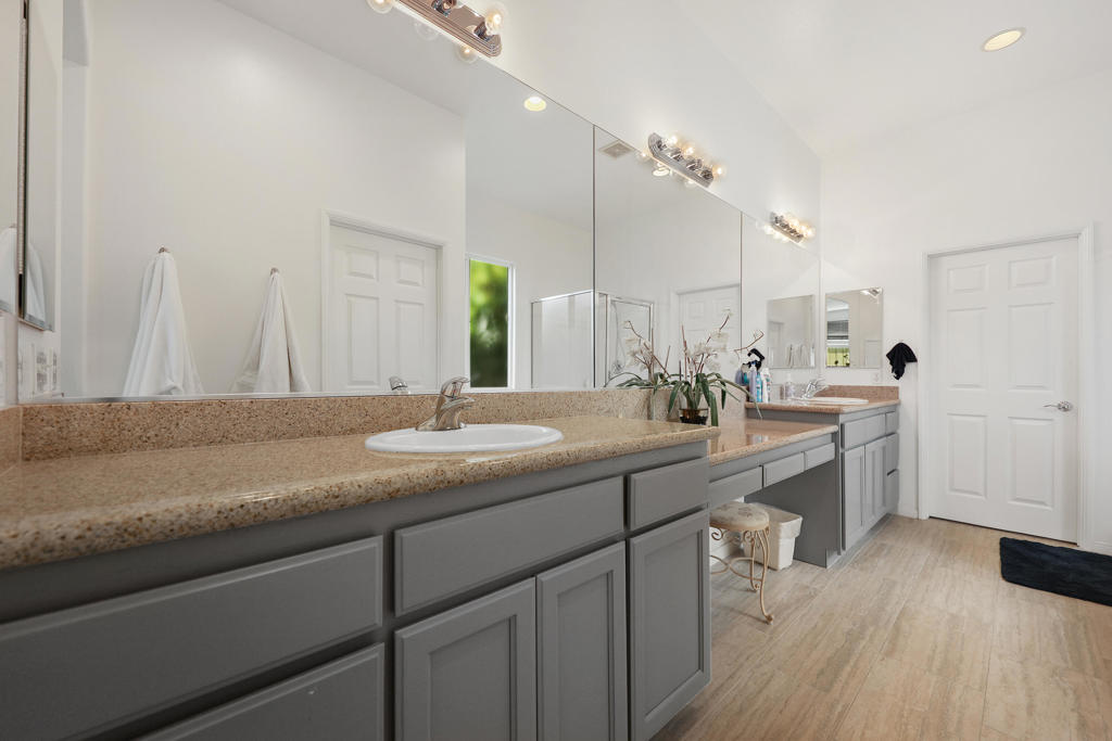 MLS #219138495DA image #15