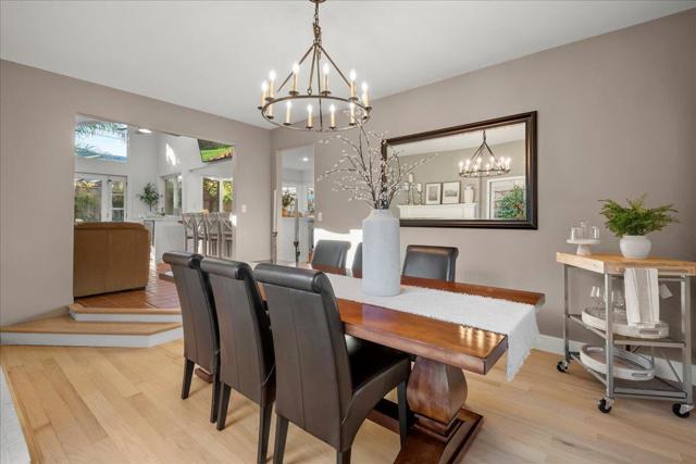 305 Albert Drive, Los Gatos CA: https://media.crmls.org/mediaz/42dbb78e-9ae6-471b-b7df-58a6b21c052a.jpg