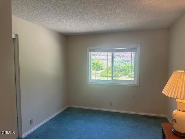 1120 Sunnyglenn Avenue, Ojai CA: https://media.crmls.org/mediaz/42defad4-cd58-435c-a603-d6eb8de3cb2b.jpg