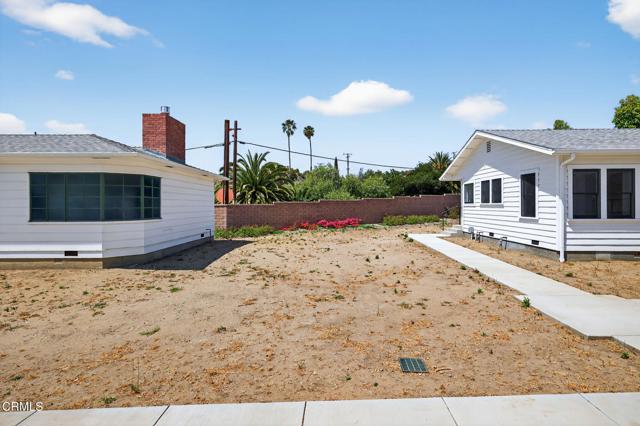 181 197 Klamath Street, Ventura CA: https://media.crmls.org/mediaz/42e1dfd4-0ae2-45c3-9d1f-492accf45018.jpg