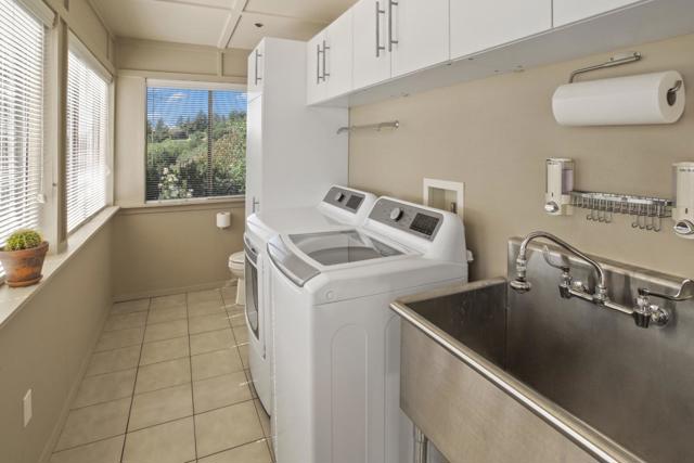 7405 Alpine Road, La Honda CA: https://media.crmls.org/mediaz/42e24e92-00d9-42ed-b39f-647d39cbd790.jpg