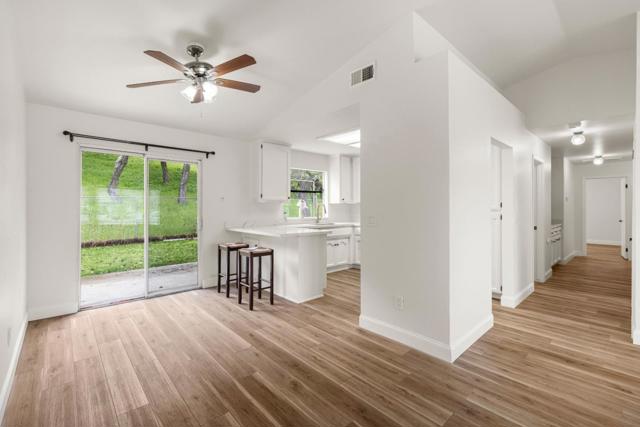 46315 Pine Meadow Drive, King City CA: https://media.crmls.org/mediaz/42e4d776-f7f4-484f-9c8d-991c55f19004.jpg