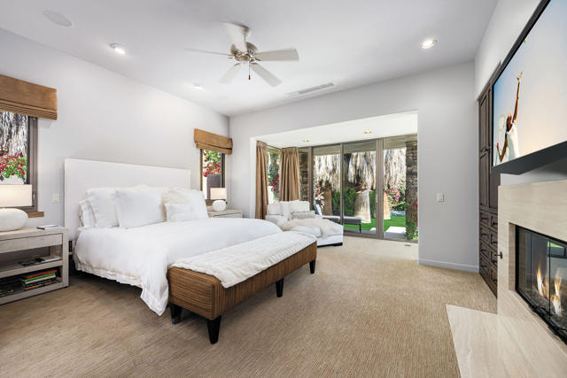 810 Shadow Vista, Palm Desert, CA 92260