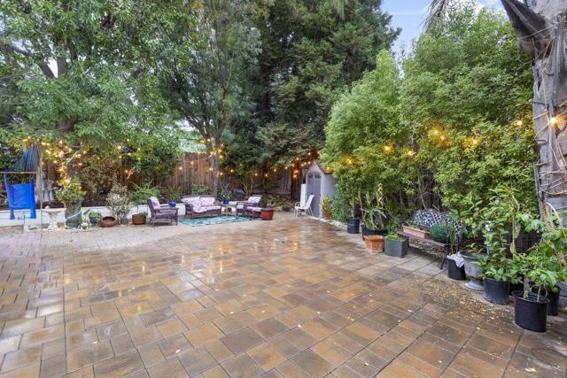 16761 Dry Creek Court, Morgan Hill CA: https://media.crmls.org/mediaz/42e54d9c-1221-451a-a406-33148b728172.jpg