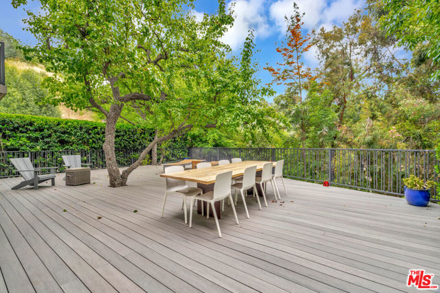 3906 Alta Mesa Drive photo 24