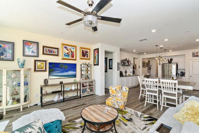 Image 8 of 47 For 85829 Burano Place