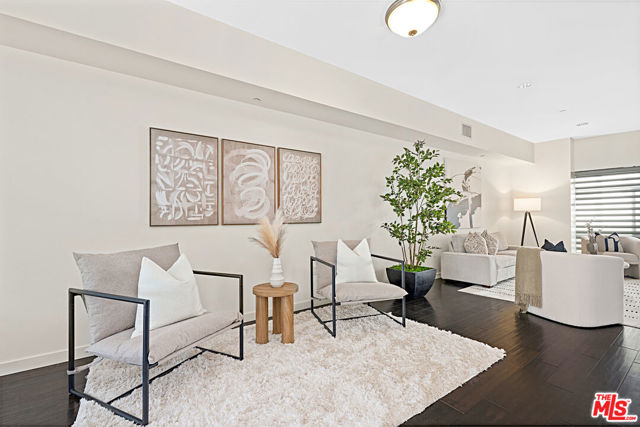 3119 Via Dolce, Marina del Rey CA: https://media.crmls.org/mediaz/42e761a3-2992-4877-8244-3d04015a75c0.jpg