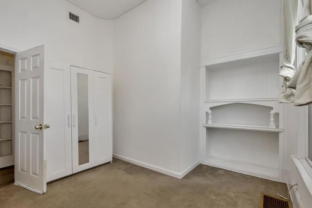 627 S 3rd Street, San Jose CA: https://media.crmls.org/mediaz/42e79f91-2bb6-4b81-be17-a69b765360a8.jpg