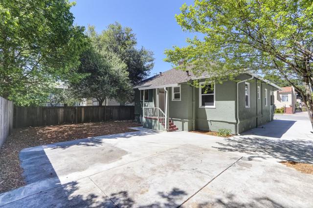 19 S Delaware Street, San Mateo CA: https://media.crmls.org/mediaz/42e85d8c-554b-4cb9-9d64-81b461a1540b.jpg