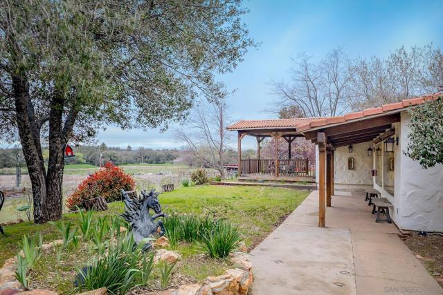 4026 Highway 78, Julian CA: https://media.crmls.org/mediaz/42e98894-f482-467b-81ce-9855bb4fd317.jpg