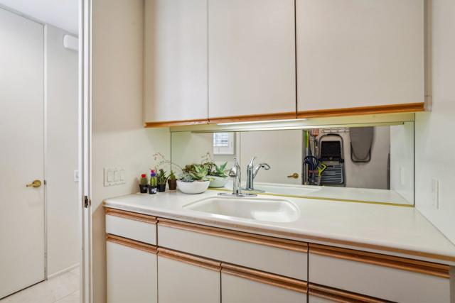 23 Park Lane, Rancho Mirage CA: https://media.crmls.org/mediaz/42e9d307-de89-41e5-ada1-6743aa9b389a.jpg