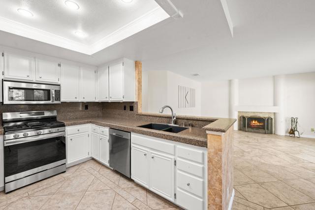 Detail Gallery Image 25 of 73 For 23925 Constantine Dr, Murrieta,  CA 92562 - 4 Beds | 3 Baths