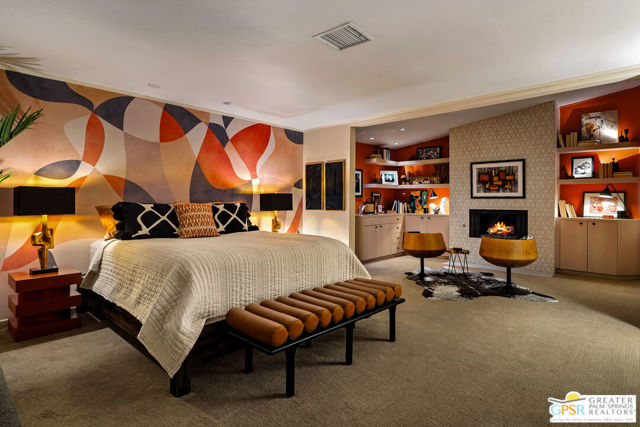 2455 S Via Lazo, Palm Springs CA: https://media.crmls.org/mediaz/42ea4ddd-1fd2-4bdc-a193-9ab191788b7f.jpg