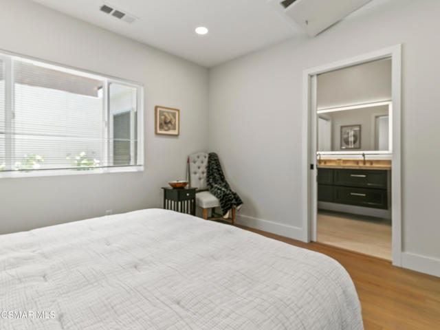 29831 White Otter Lane, Laguna Niguel CA: https://media.crmls.org/mediaz/42eb7d23-3ee6-4bfb-849d-5a183af0d557.jpg