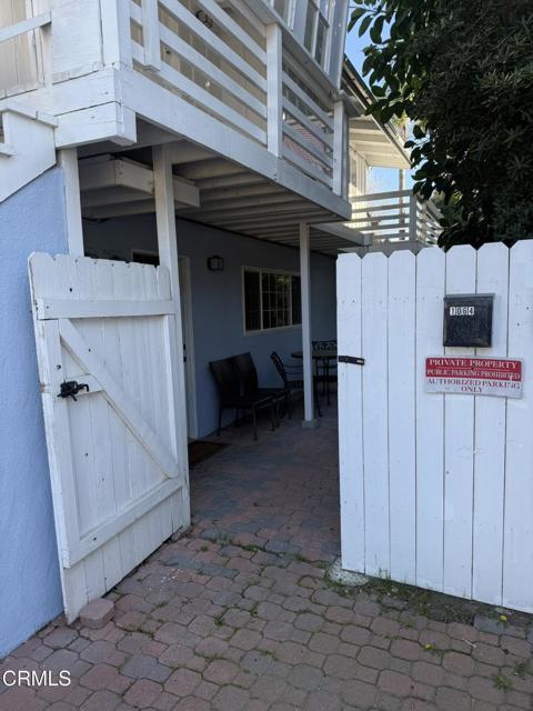 Detail Gallery Image 3 of 13 For 1064 Bangor, Ventura,  CA 93001 - 2 Beds | 1 Baths