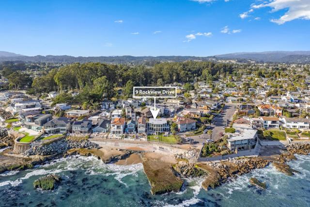 Image 3 of 70 For 9 Rockview Drive