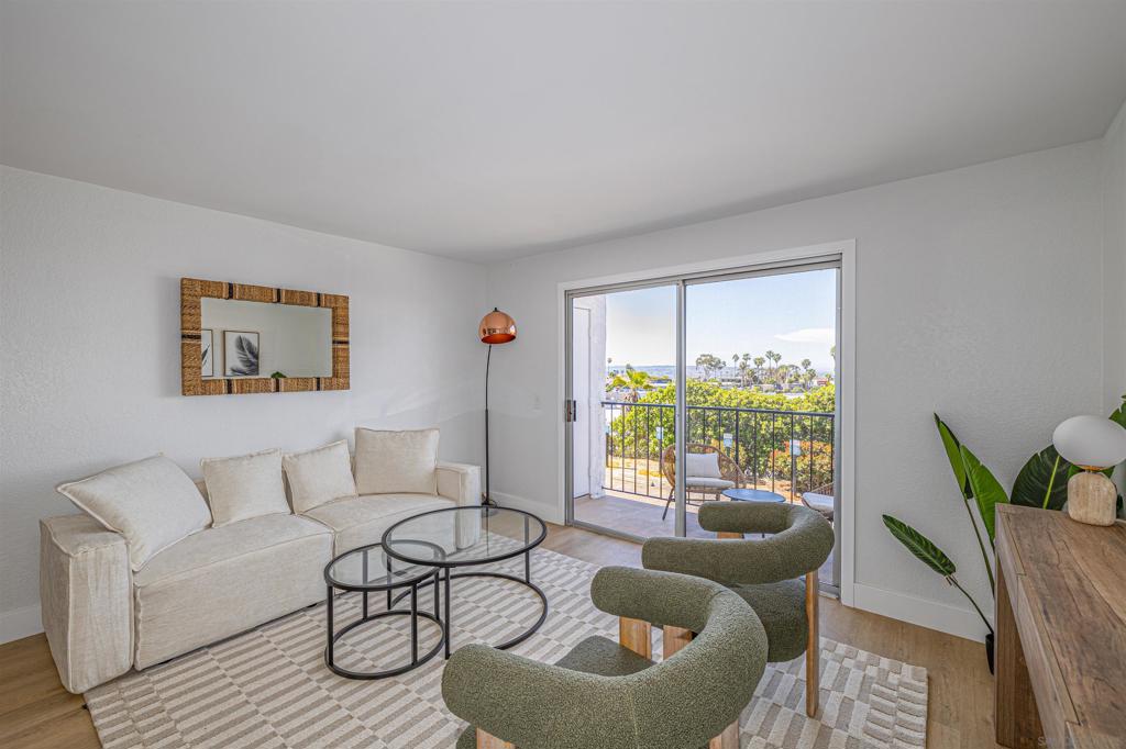 3020 Cowley Way - photo 2