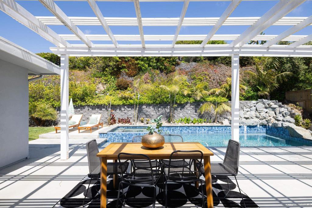 MLS #250034678SD img 7